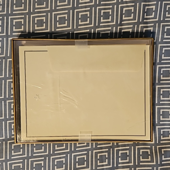 BLACK AND CREAM Letters & Envelopes Stationery - Picture 2 of 6